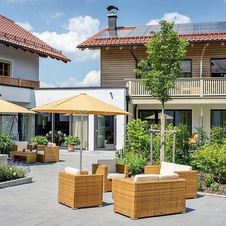 Landhaus Tanner Waging am See Bagian luar foto