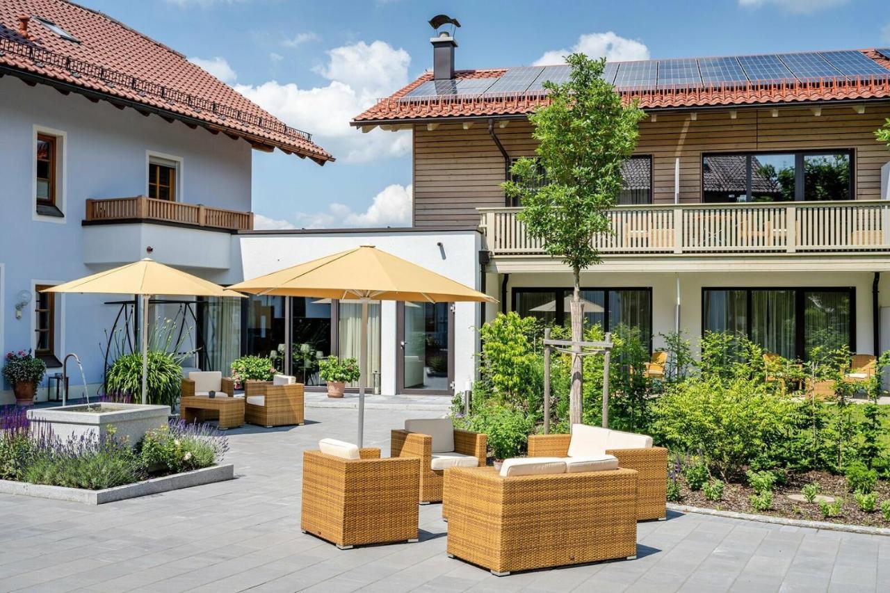 Landhaus Tanner Waging am See Bagian luar foto