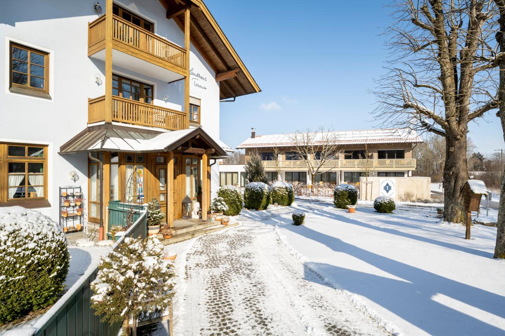 Landhaus Tanner Waging am See Bagian luar foto