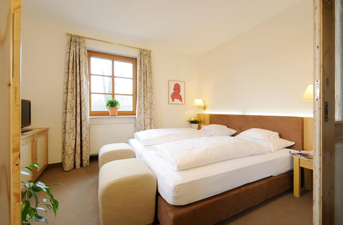 Landhaus Tanner Waging am See Bagian luar foto